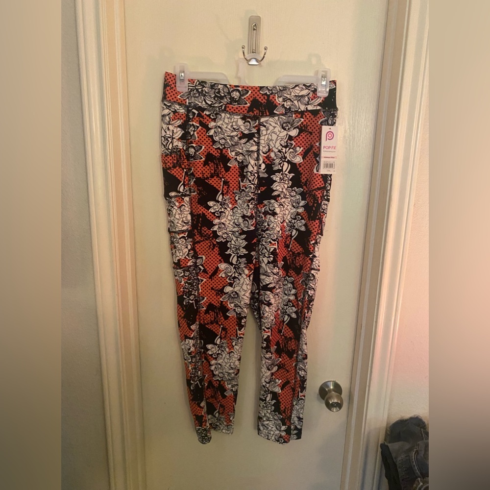 NWT POPfit floral tattoo leggings with pockets!